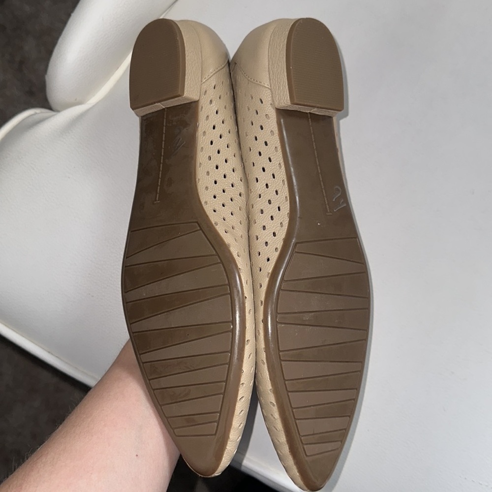 Vaneli Pointed Toe Flats - image 3